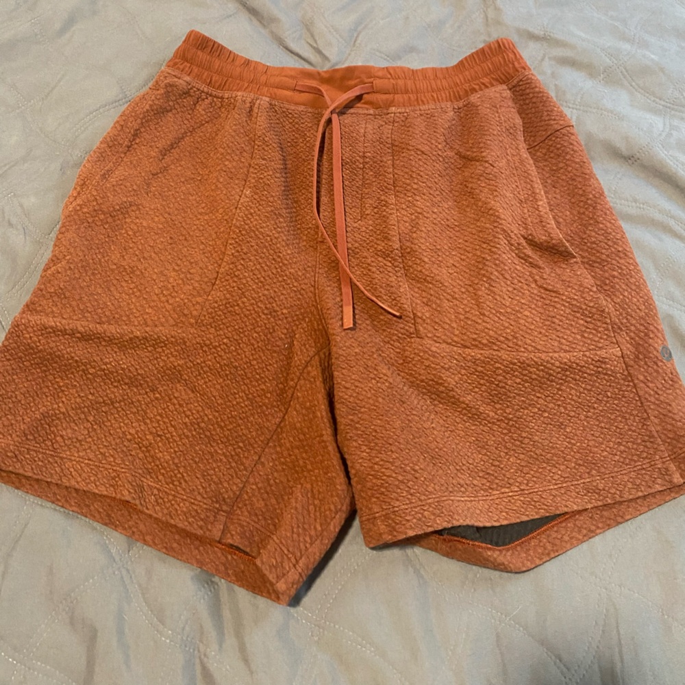 Lululemon Linerless shorts 7”